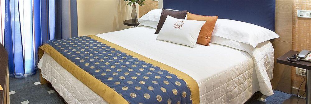 Hotel Genty Римини Экстерьер фото