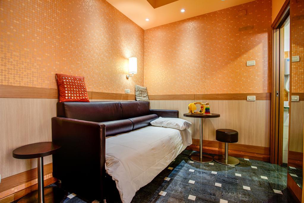 Hotel Genty Римини Экстерьер фото