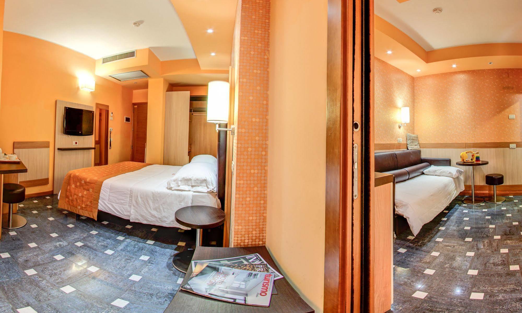 Hotel Genty Римини Экстерьер фото